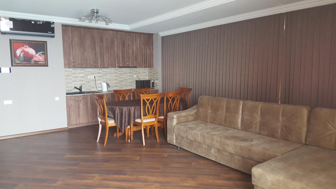 Mimino Apartment Deluxe First Line Batumi Exteriér fotografie