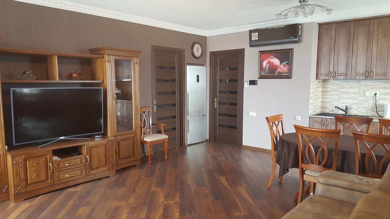 Mimino Apartment Deluxe First Line Batumi Exteriér fotografie